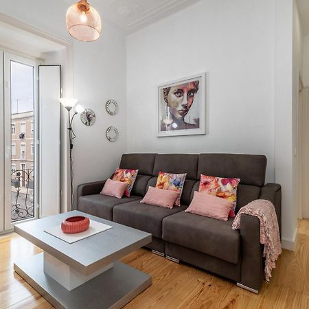 Guestready - Modern 2Bedroom Apartment In Graca Lisboa エクステリア 写真